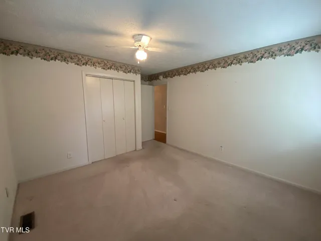 $1,750 | 10 Crouch Court, Johnson City, TN 37615