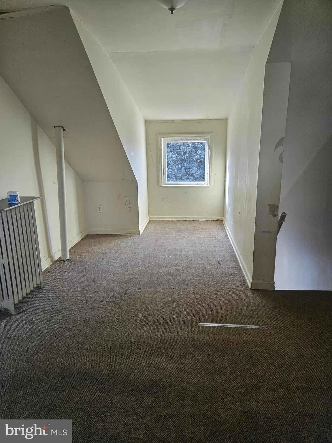 522 South 12th Street Reading, PA 19602 - Photo 12 of 12 a view of an empty room with a window