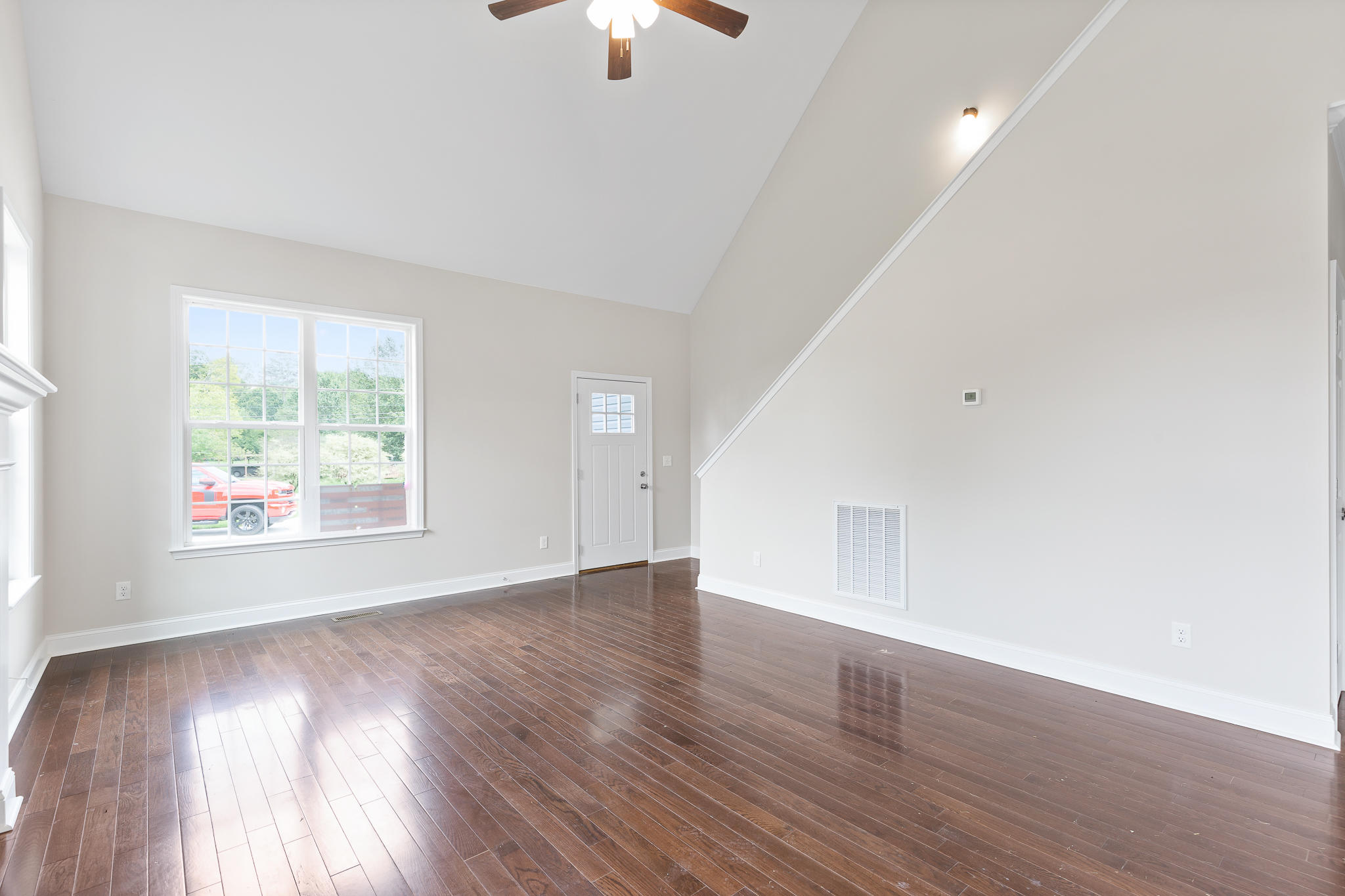 5713 Grubb Road, Unit 28 Hixson, TN 37343 - Photo 5 of 26 Grubb-2