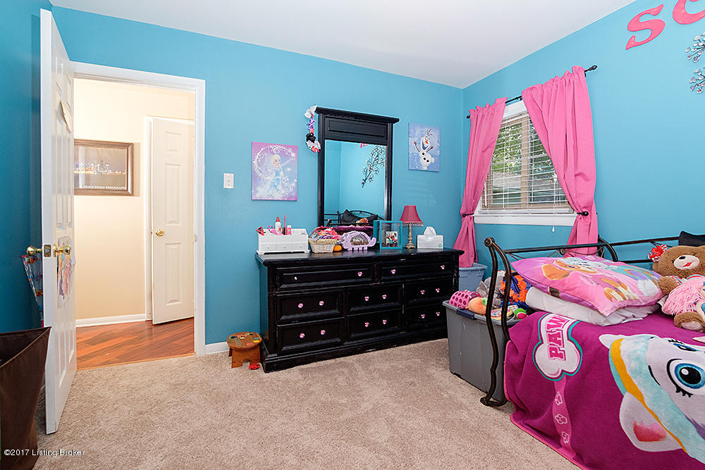 2963 Rio Rita Avenue Louisville, KY 40220 - Photo 25 of 35 DSCF4806