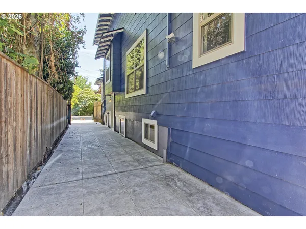 $1,295,000 | 215 Northeast 30th Avenue, Portland, OR 97232