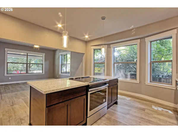 $1,295,000 | 215 Northeast 30th Avenue, Portland, OR 97232