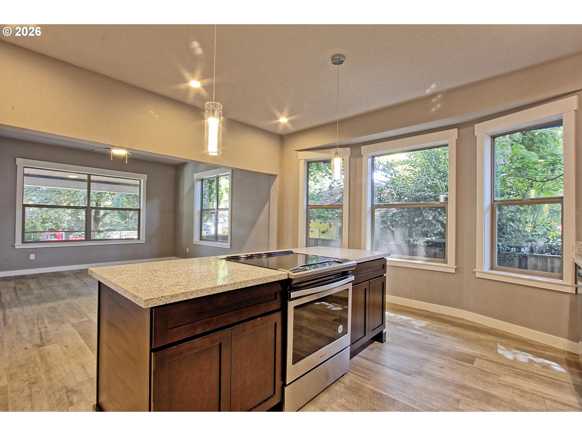 215 Northeast 30th Avenue Portland, OR 97232 - Photo 6 of 19