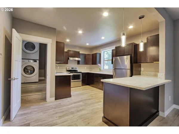$1,295,000 | 215 Northeast 30th Avenue, Portland, OR 97232