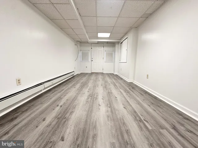 $2,300 | 219 Longshore Avenue, Philadelphia, PA 19111