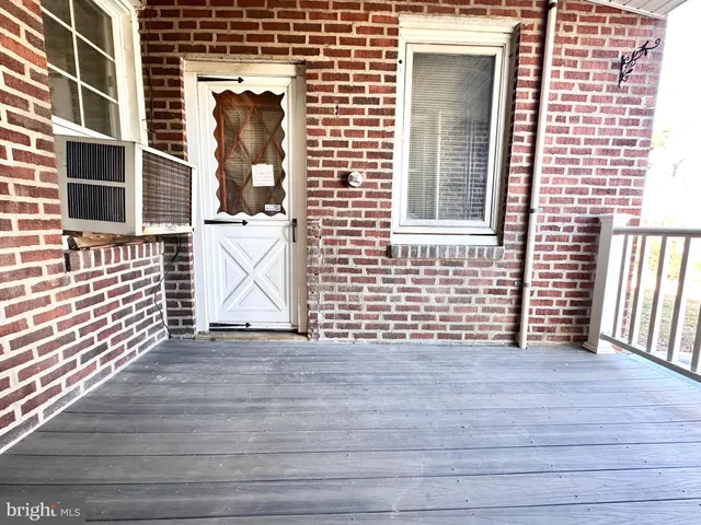 $2,300 | 219 Longshore Avenue, Philadelphia, PA 19111