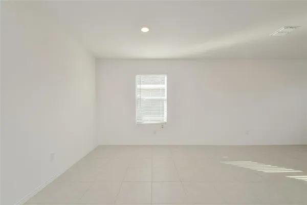 $2,105 | 122 Lemongrass Drive, Princeton, TX 75407