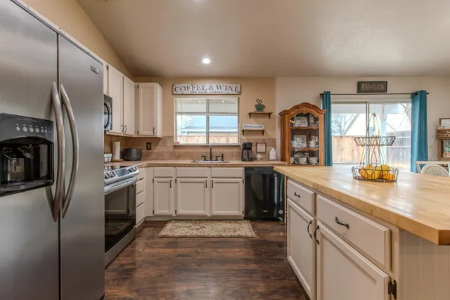 $409,900 | 611 Yancey Court, Patterson, CA 95363