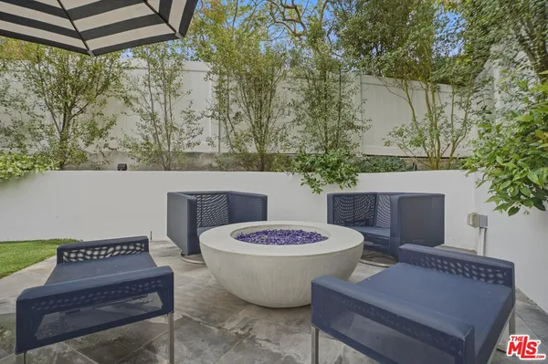 $22,000 | 530 Arbramar Avenue, Pacific Palisades, CA 90272