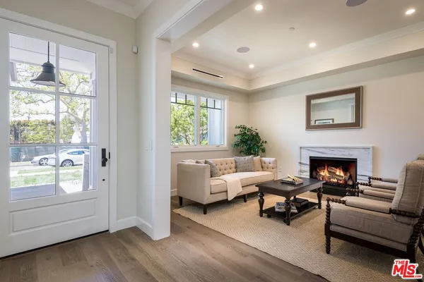 $22,000 | 530 Arbramar Avenue, Pacific Palisades, CA 90272