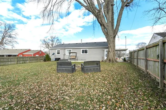 $185,000 | 12701 East Bowen Street, Independence, MO 64055