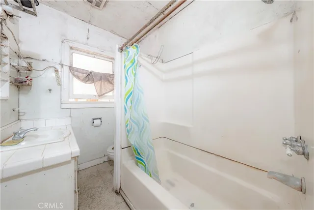 $599,000 | 1122 South Kilson Drive, Santa Ana, CA 92701