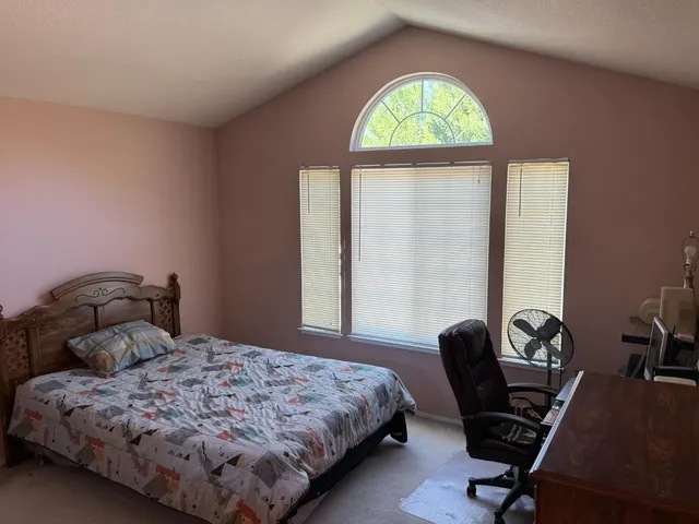 a view of livingroom and furniture