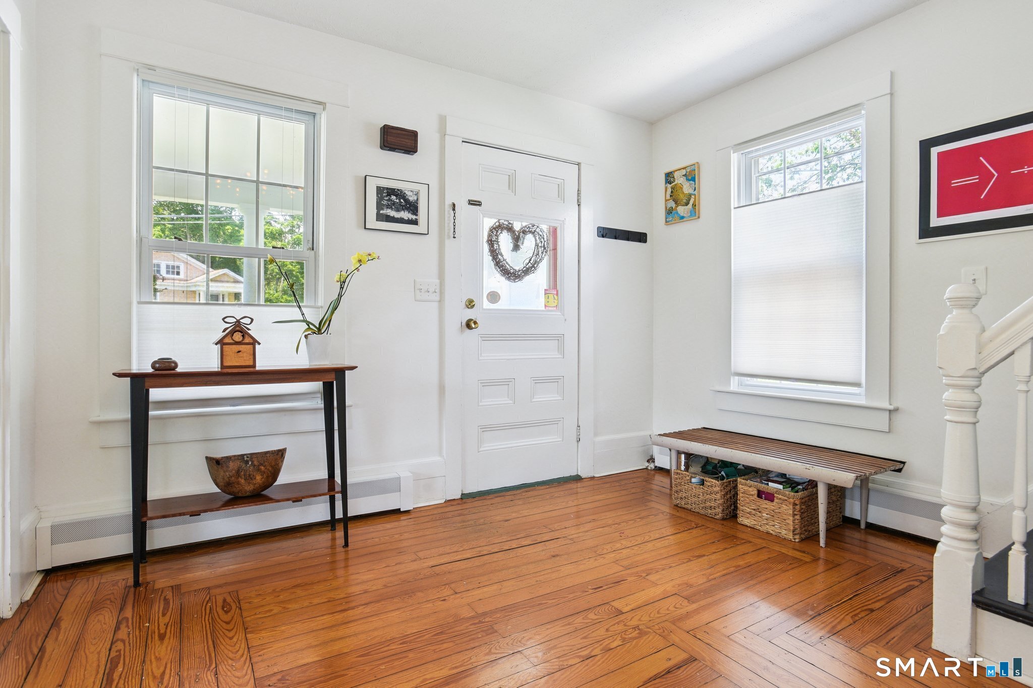 24 Warren Avenue Groton, CT 06355 - Photo 5 of 37