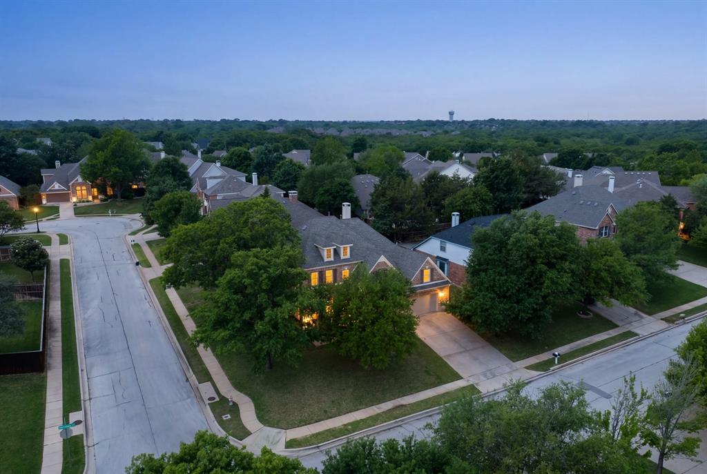 965 Fall Creek Grapevine, TX 76051 - Photo 38 of 40