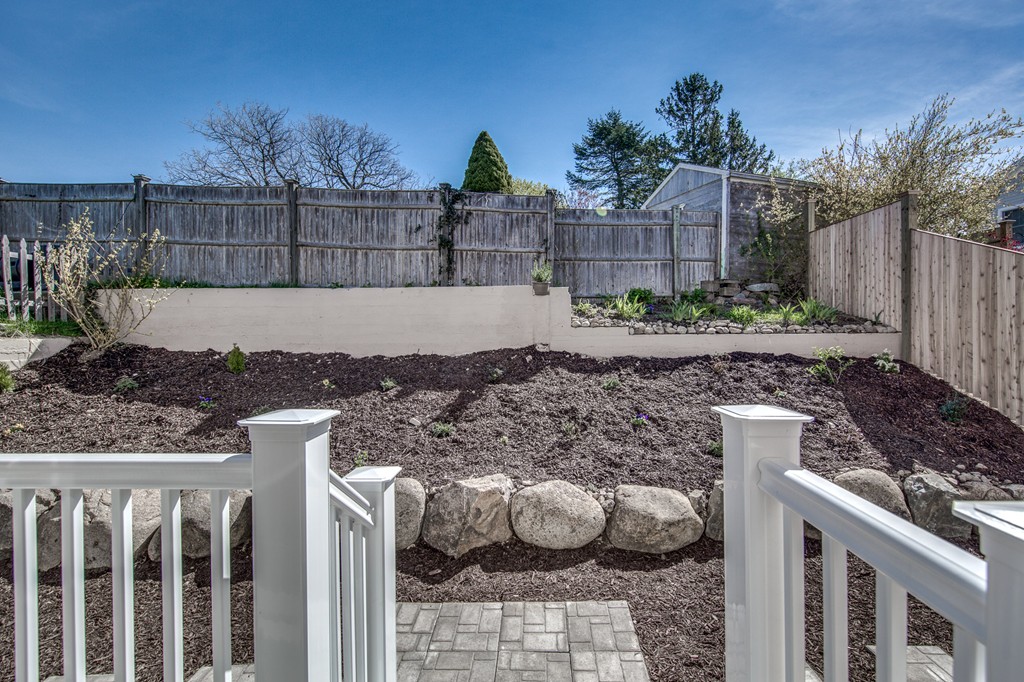 12 Rackliffe Street Gloucester, MA 01930 - Photo 15 of 17 Gallery Image 15