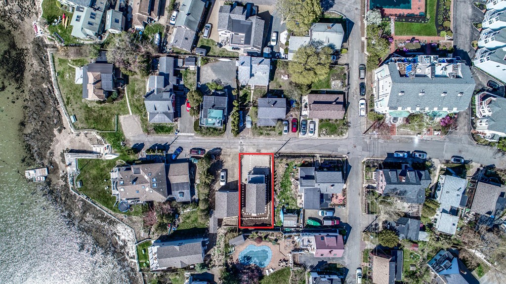 12 Rackliffe Street Gloucester, MA 01930 - Photo 16 of 17 Gallery Image 16