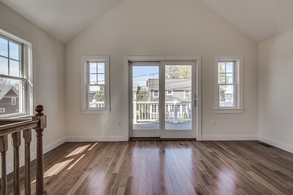 12 Rackliffe Street Gloucester, MA 01930 - Photo 10 of 17 Gallery Image 10