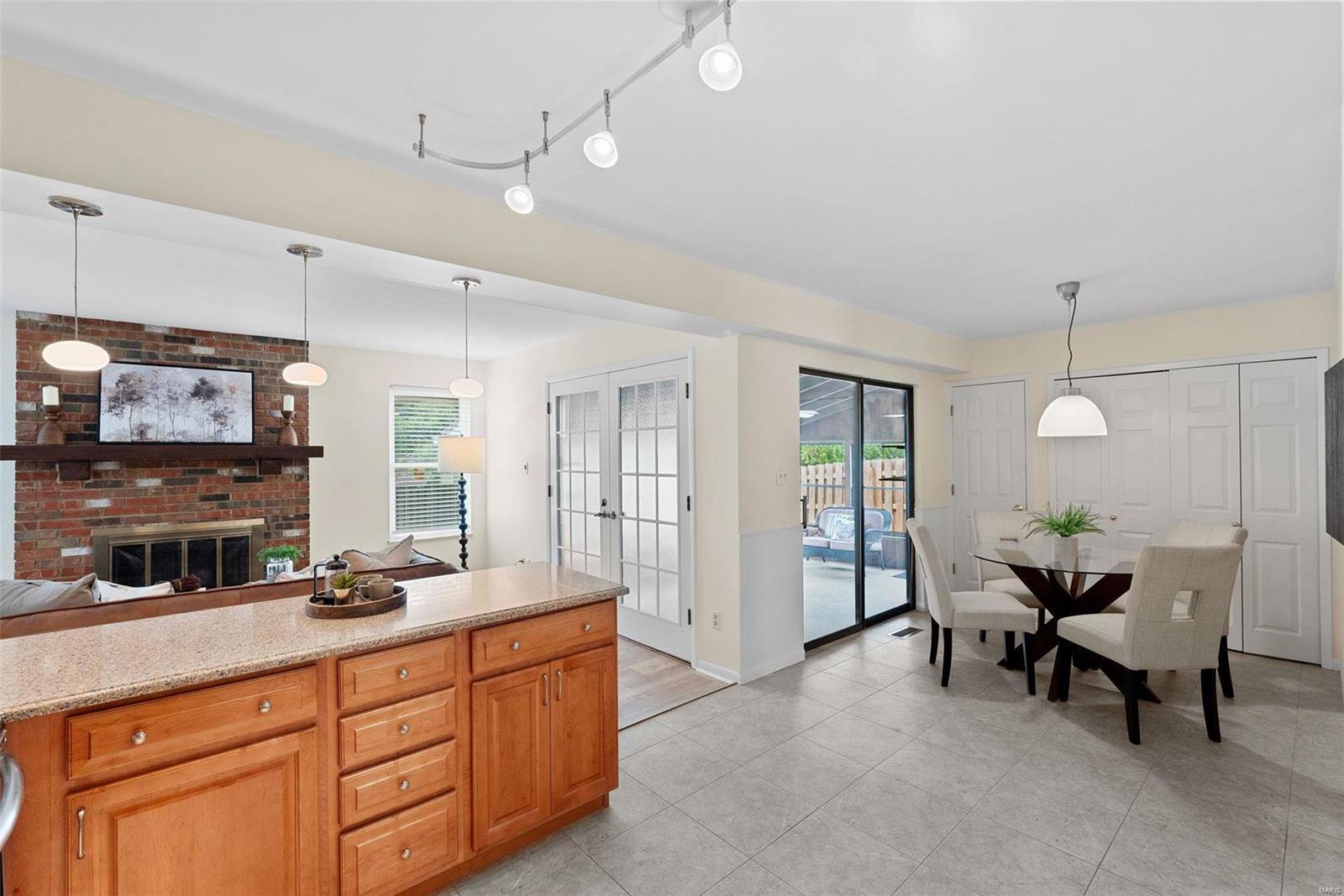 716 Reinke Road Ballwin, MO 63021 - Photo 13 of 40