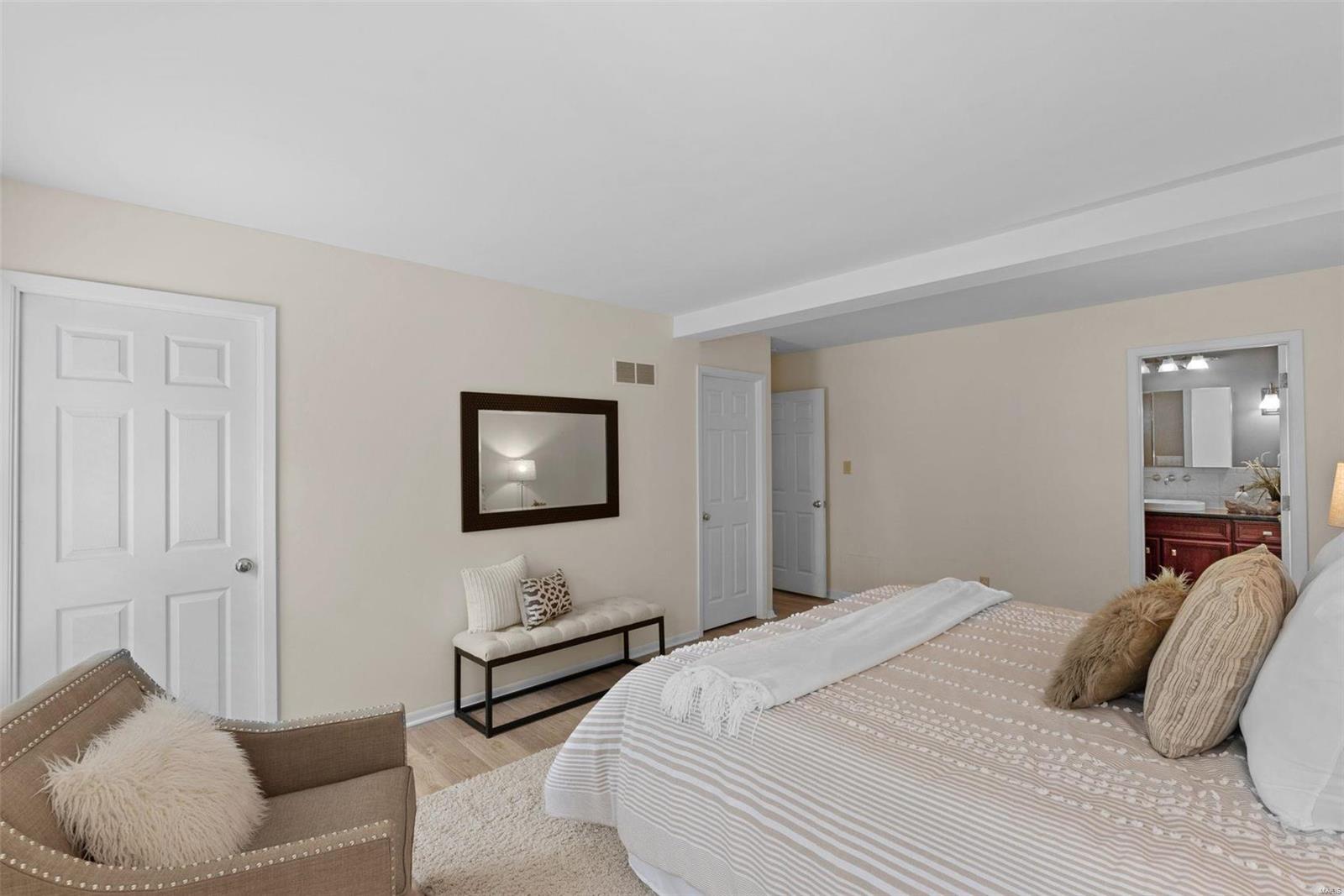 716 Reinke Road Ballwin, MO 63021 - Photo 23 of 40