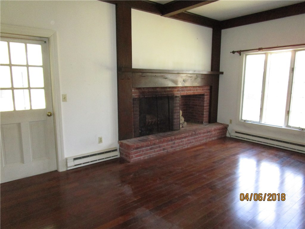 19 Adams Point Road Barrington, RI 02806 - Photo 14 of 32