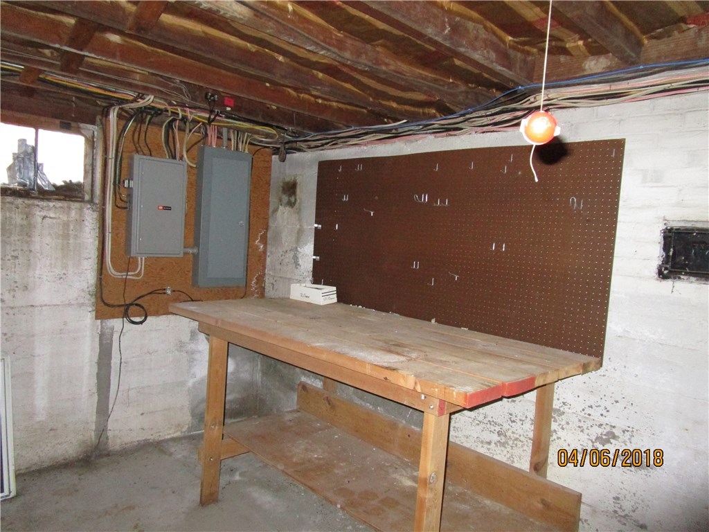 19 Adams Point Road Barrington, RI 02806 - Photo 30 of 32