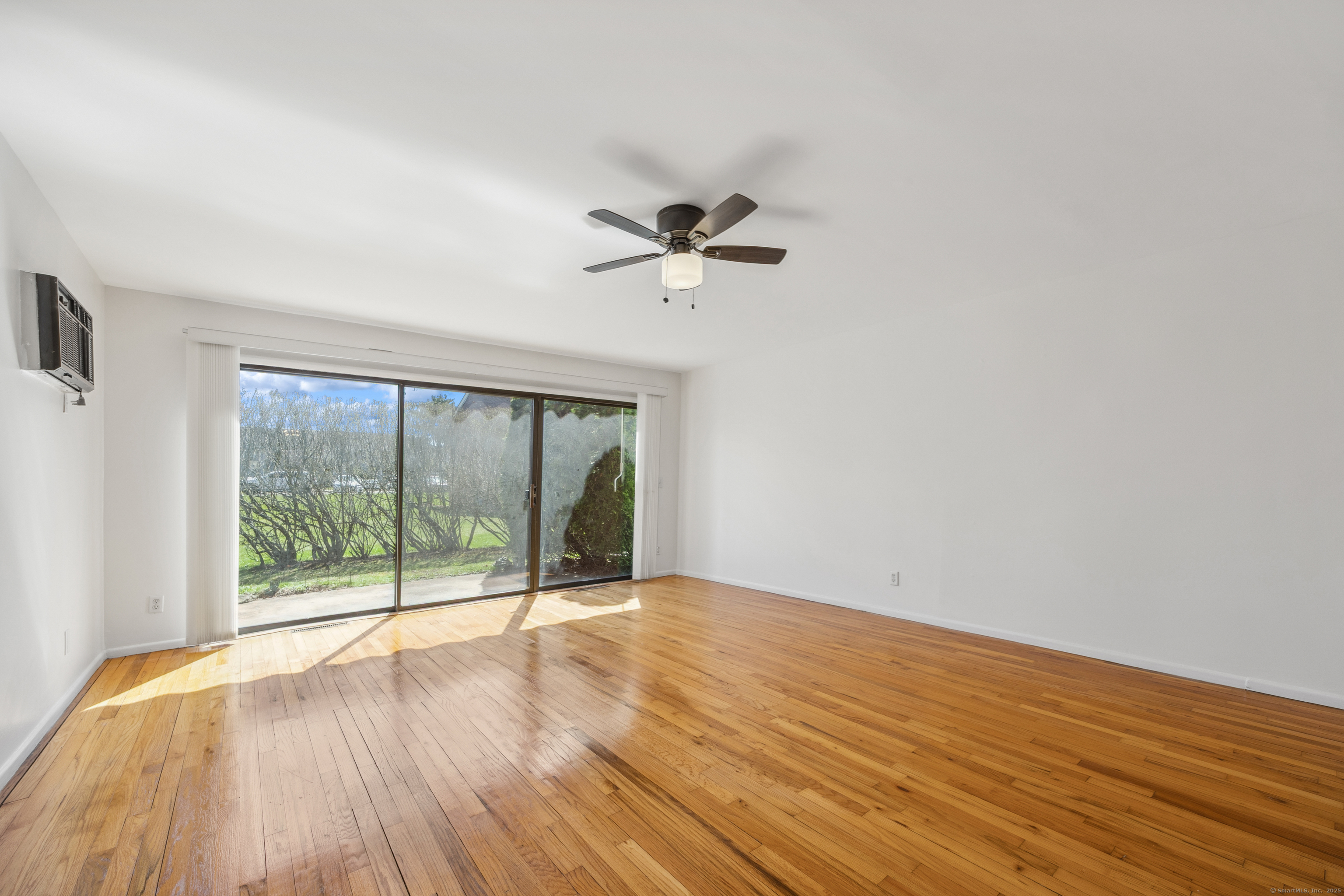 109 Florence Road, Unit A Branford, CT 06405 - Photo 3 of 26