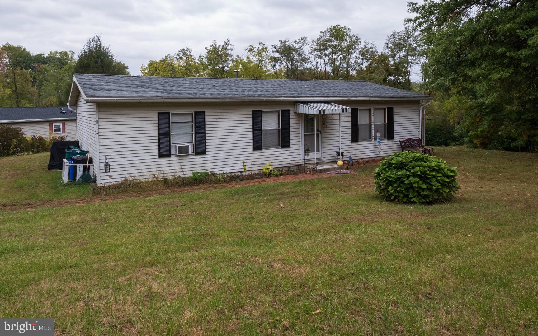 260 Wooltown Road Wernersville, PA 19565 - Photo 1 of 24 Gallery Image 1