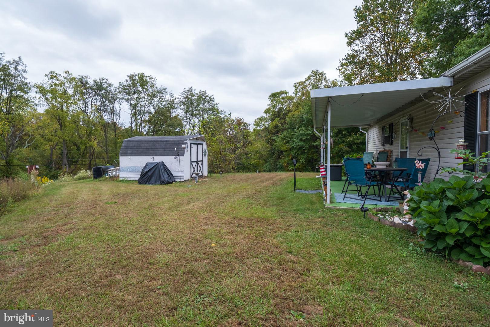 260 Wooltown Road Wernersville, PA 19565 - Photo 4 of 24 Gallery Image 4