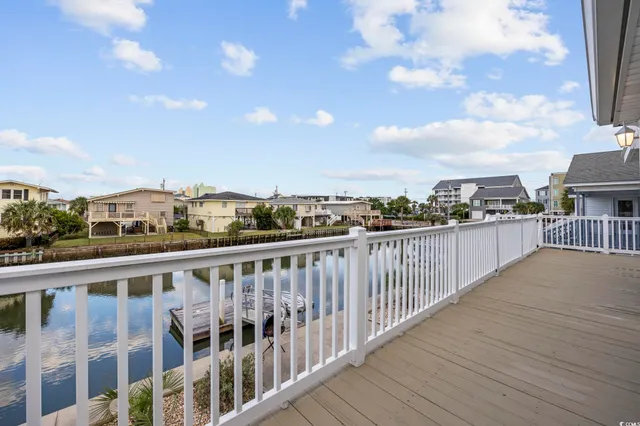 $2,300 | 306 49th Avenue North, North Myrtle Beach, SC 29582