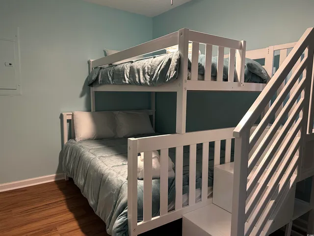 $2,300 | 306 49th Avenue North, North Myrtle Beach, SC 29582