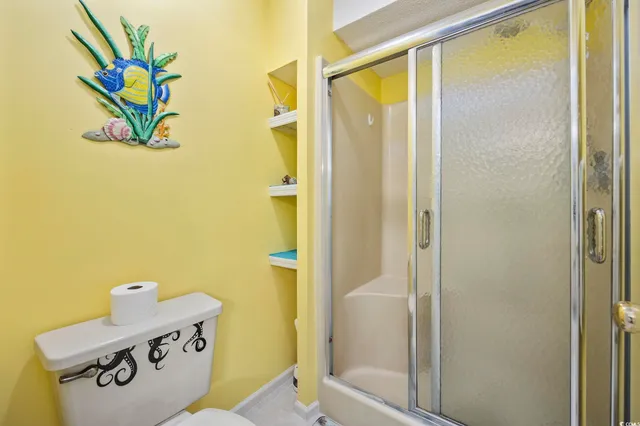 $2,300 | 306 49th Avenue North, North Myrtle Beach, SC 29582