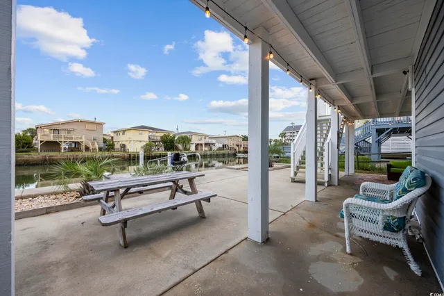 $2,300 | 306 49th Avenue North, North Myrtle Beach, SC 29582