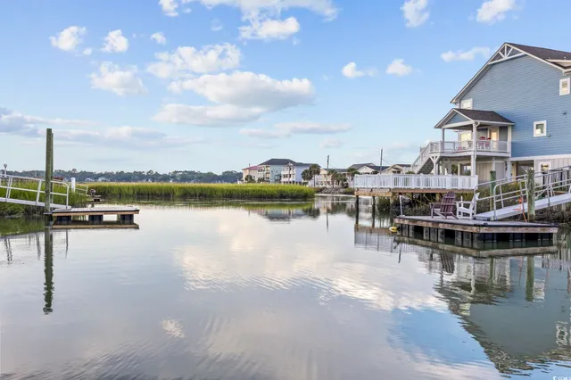 $2,300 | 306 49th Avenue North, North Myrtle Beach, SC 29582