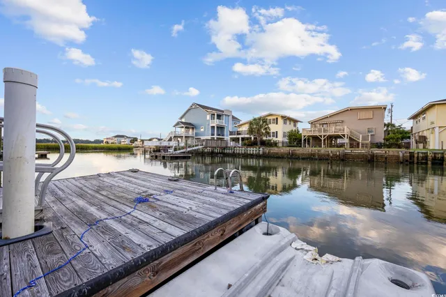 $2,300 | 306 49th Avenue North, North Myrtle Beach, SC 29582