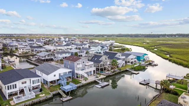 $2,300 | 306 49th Avenue North, North Myrtle Beach, SC 29582