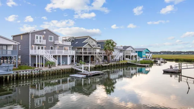 $2,300 | 306 49th Avenue North, North Myrtle Beach, SC 29582