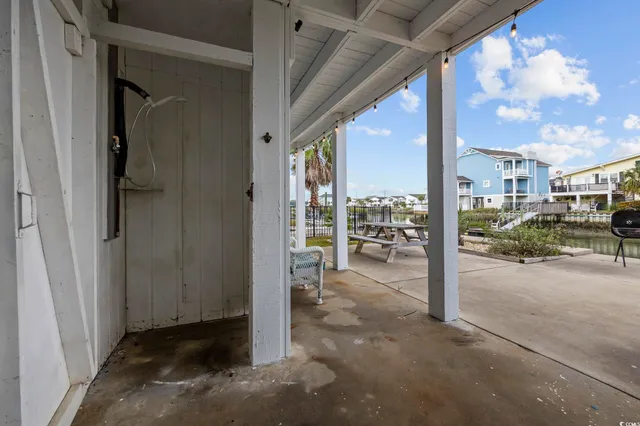 $2,300 | 306 49th Avenue North, North Myrtle Beach, SC 29582