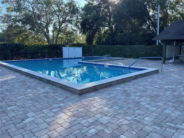 $1,700 | 2928 Bancroft Circle East, Unit B, Palm Harbor, FL 34683