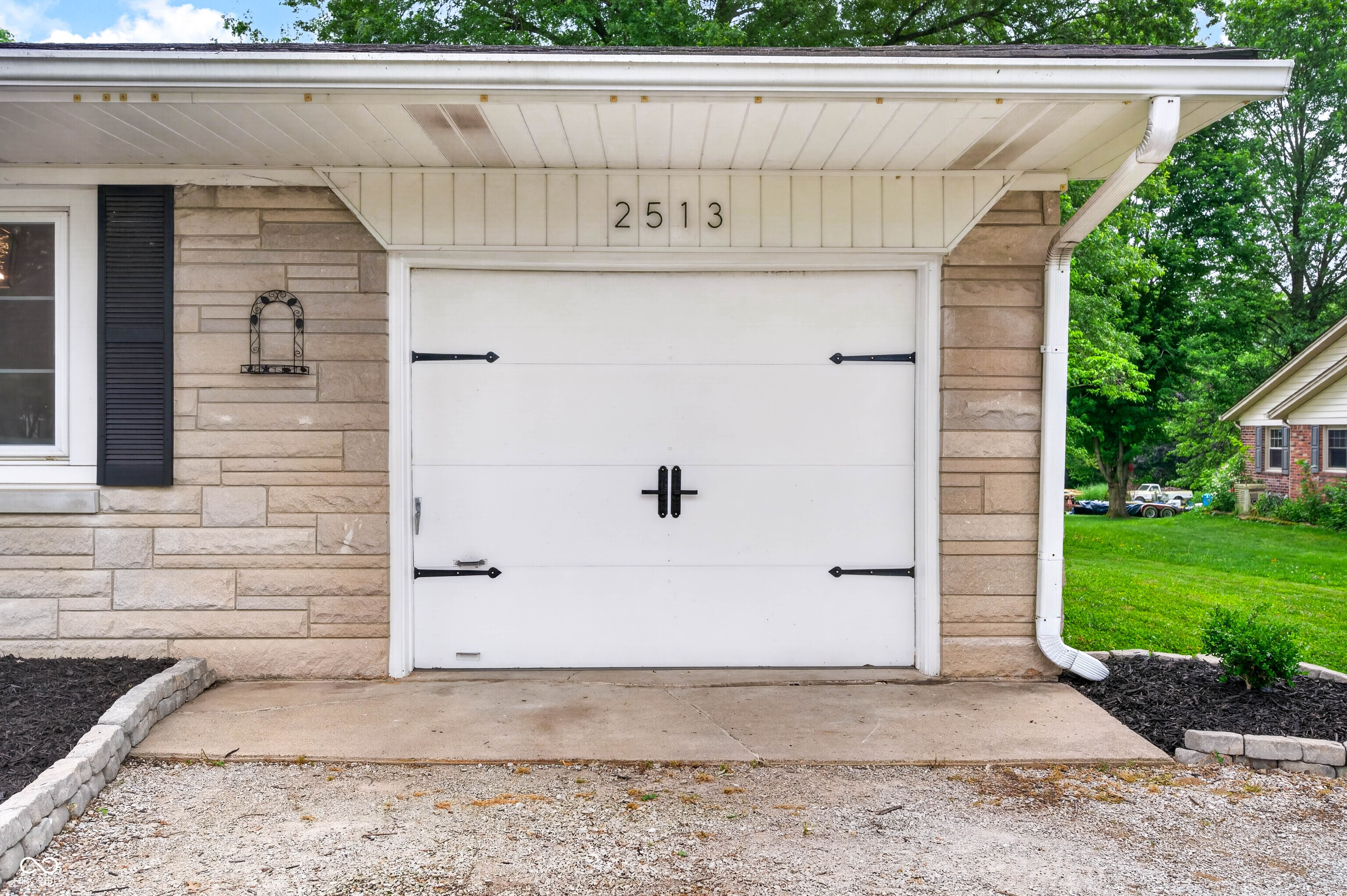 2513 North Centerline Road Franklin, IN 46131 - Photo 5 of 61