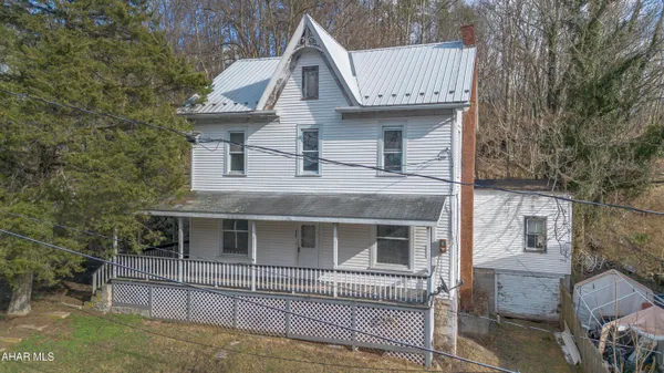 $125,000 | 660 Christian Street, Hopewell, PA 16650