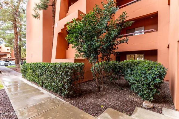 $264,900 | 12212 North Paradise Village Parkway West, Unit 134, Phoenix, AZ 85032