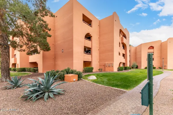 $264,900 | 12212 North Paradise Village Parkway West, Unit 134, Phoenix, AZ 85032