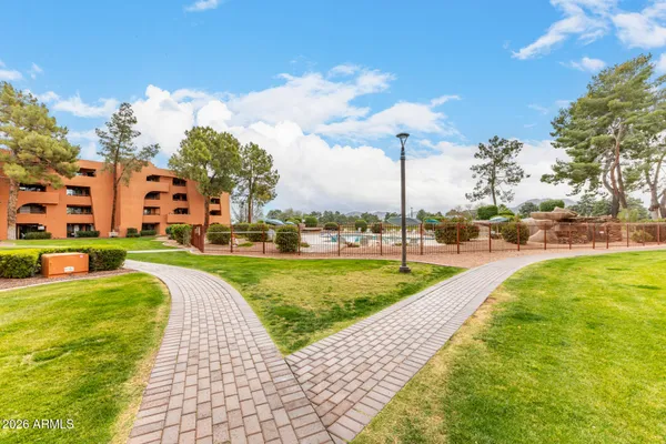 $264,900 | 12212 North Paradise Village Parkway West, Unit 134, Phoenix, AZ 85032