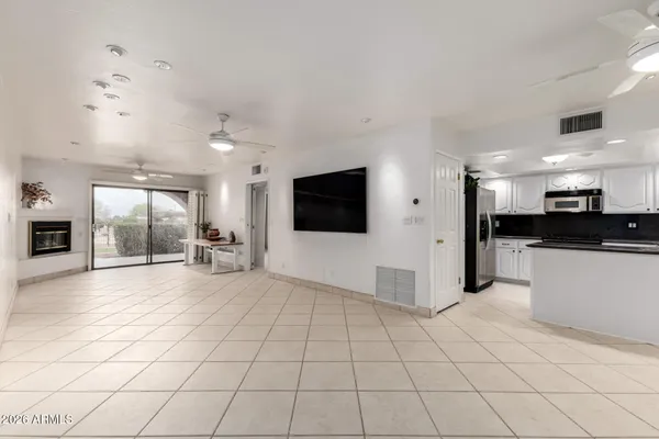 $264,900 | 12212 North Paradise Village Parkway West, Unit 134, Phoenix, AZ 85032