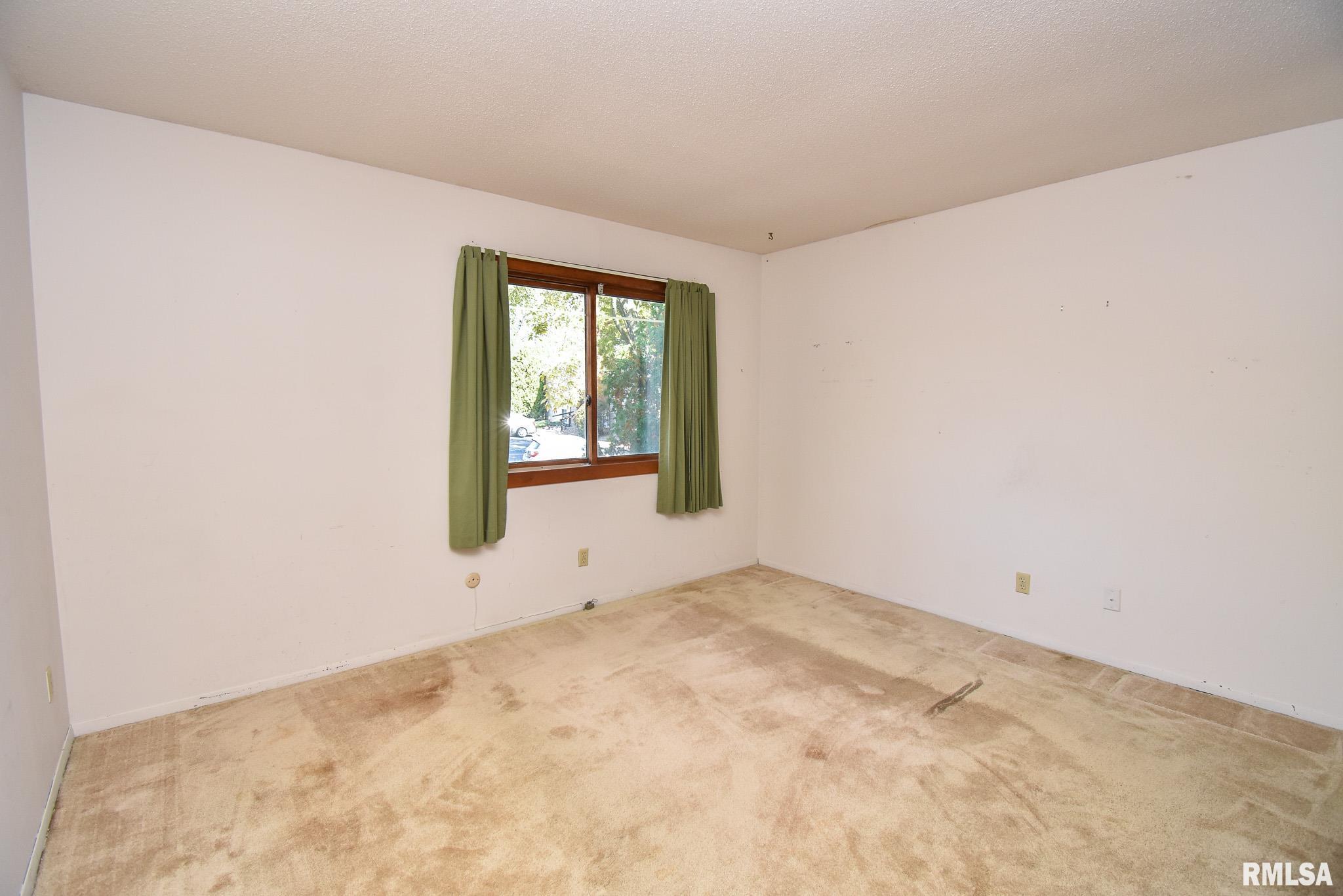 6558 North Allen Road, Unit 84 Peoria, IL 61614 - Photo 13 of 28