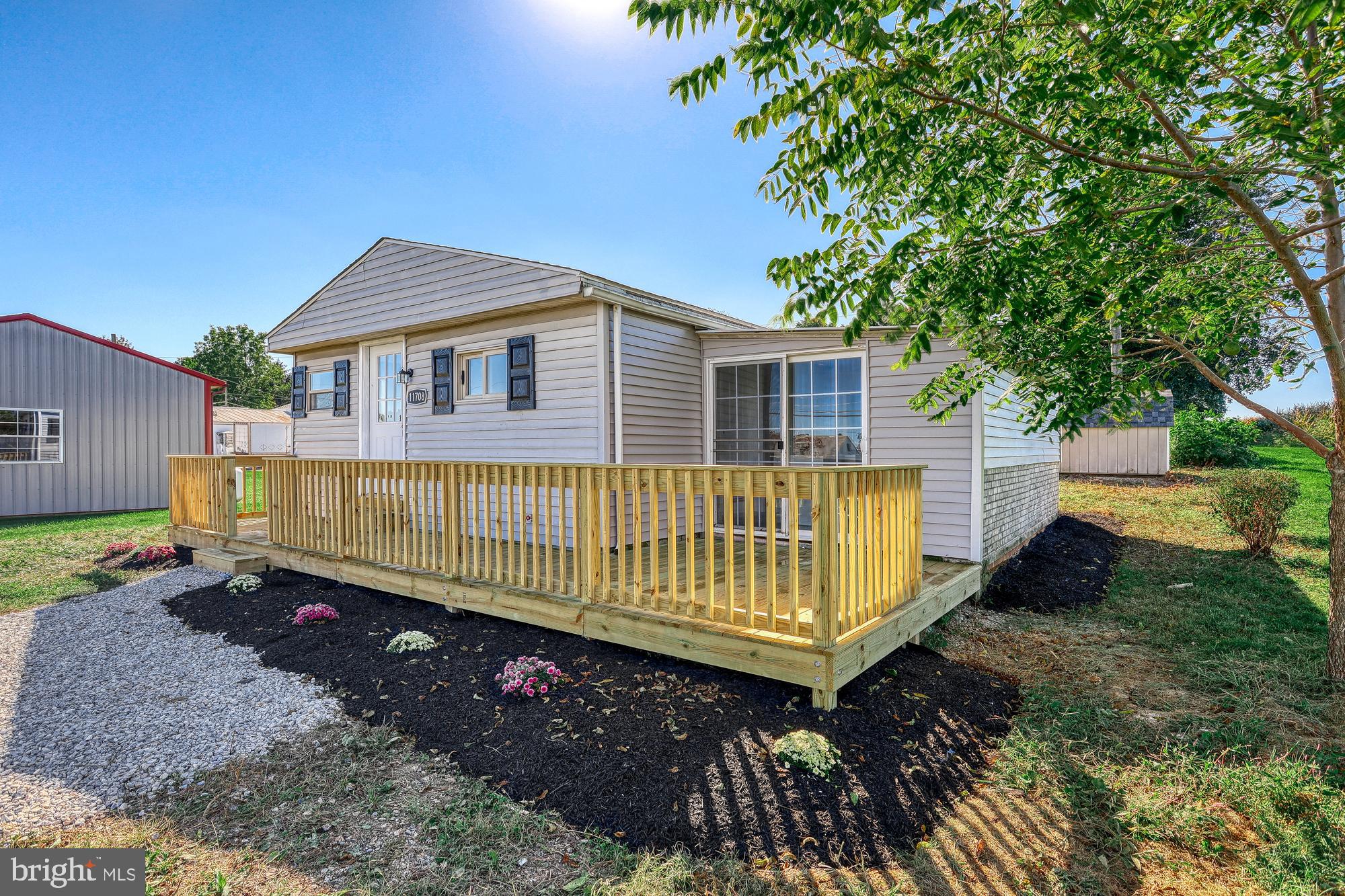 11708 Winterstown Road Red Lion, PA 17356 - Photo 2 of 32 Gallery Image 2