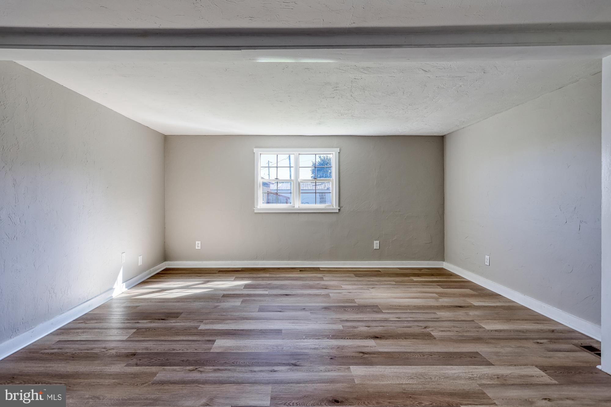 11708 Winterstown Road Red Lion, PA 17356 - Photo 20 of 32 Gallery Image 20