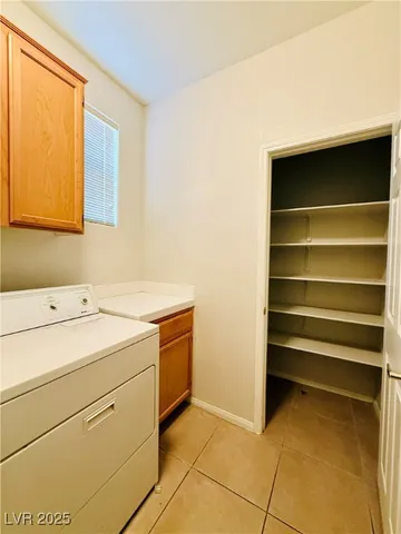 $1,700 | 10231 Deerfield Beach Avenue, Unit 103, Las Vegas, NV 89129