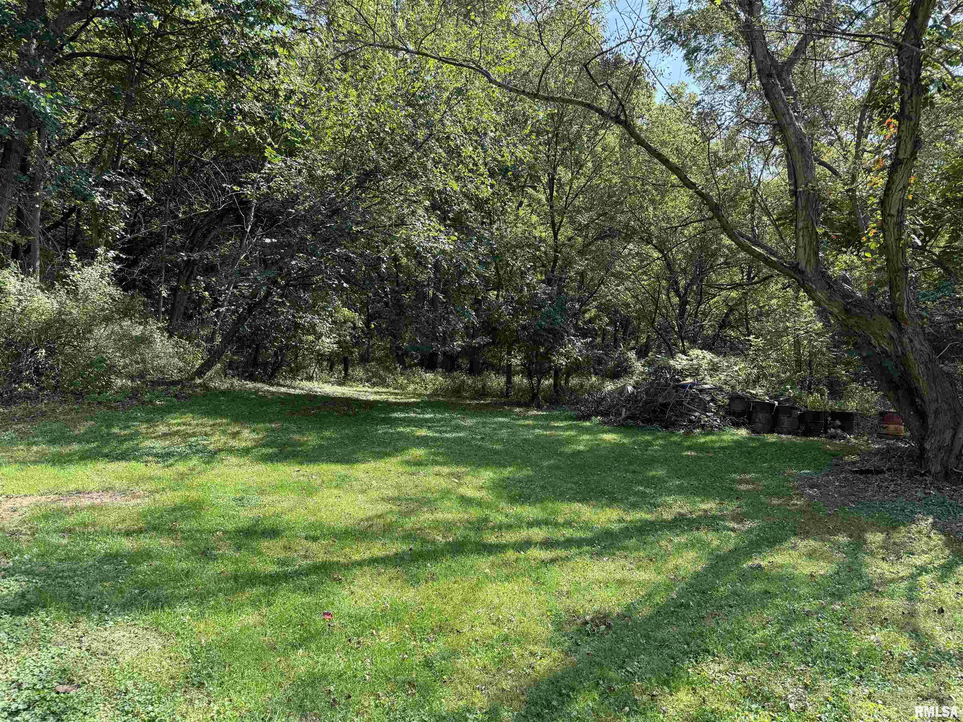 5407 North Koerner Road Peoria, IL 61615 - Photo 8 of 11 Gallery Image 8